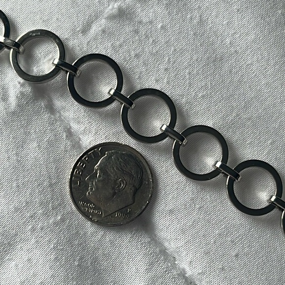 CK Calvin Klein Silver chain belt, adjustable 38 inches - Picture 10 of 17